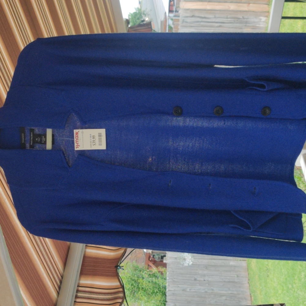 Tahari Sweater